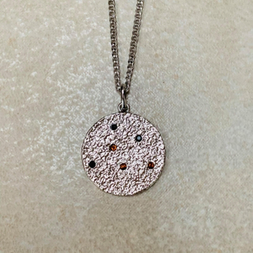 THREEM NECKLACE