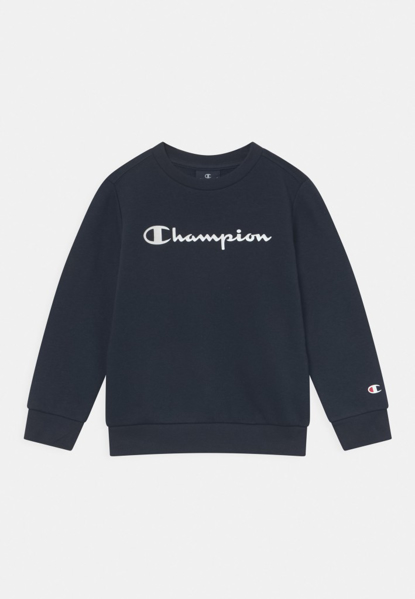 CH Crewneck Suit