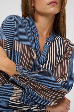 Culture Leila Greece Blouse
