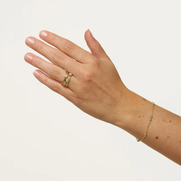 Pure By Nat Willow Ring . Zircons