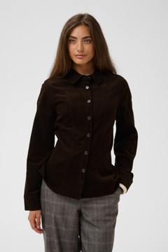 Culture Betonia Rhaena Shirt